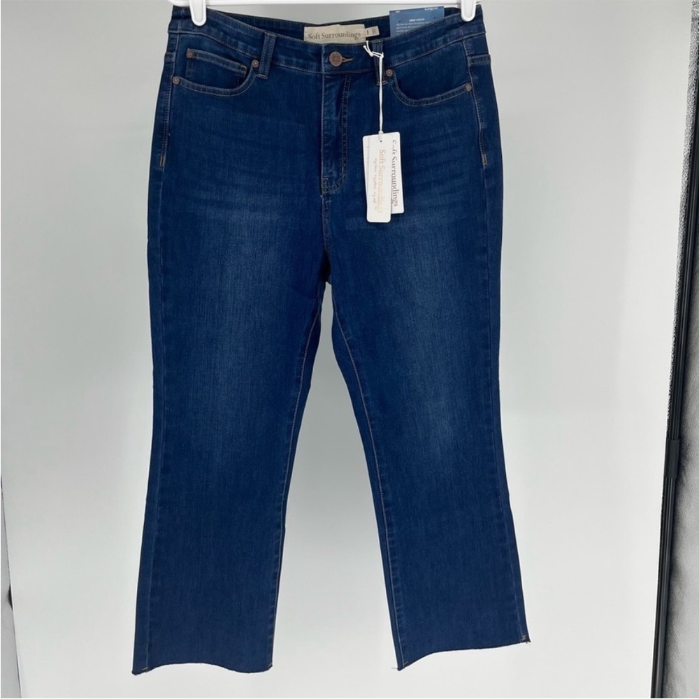 SOFT SURROUNDINGS NWT THE ULTIMATE CROPPED BOOTCUT JEANS RIPPLE BLUE WASH PETITE - Picture 2 of 16